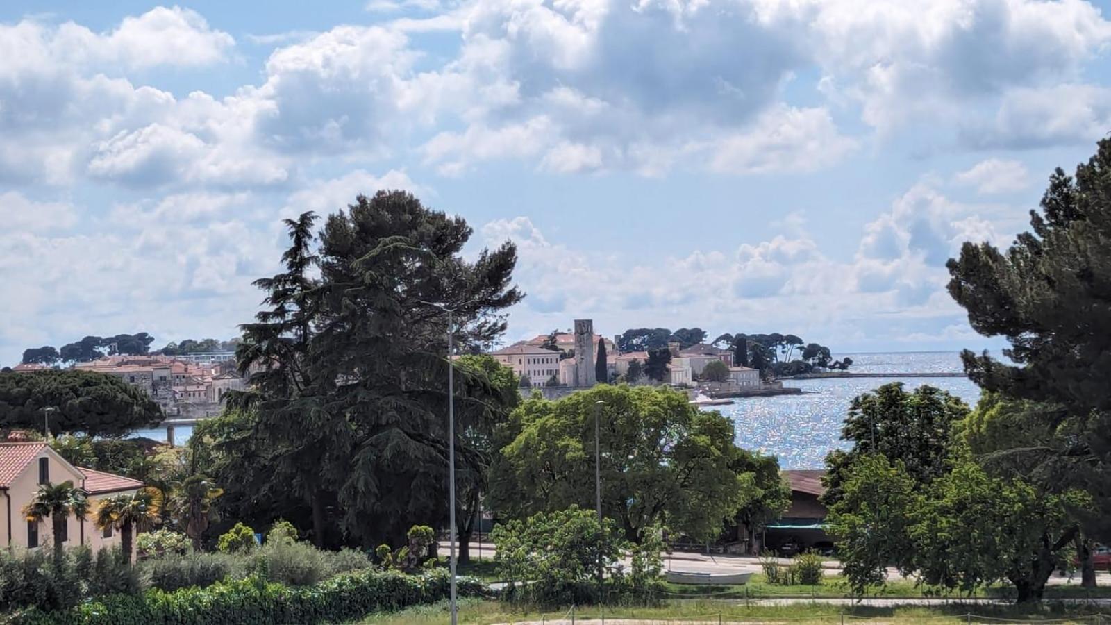 Studio Apartment Ljubica For 2 Persons 150M From The Beach Porec Exterior photo